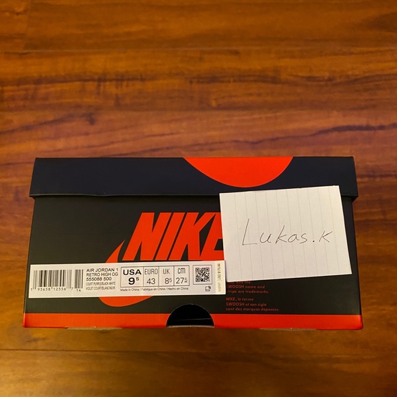 Jordan 1 high court purple - Picture 9 of 10